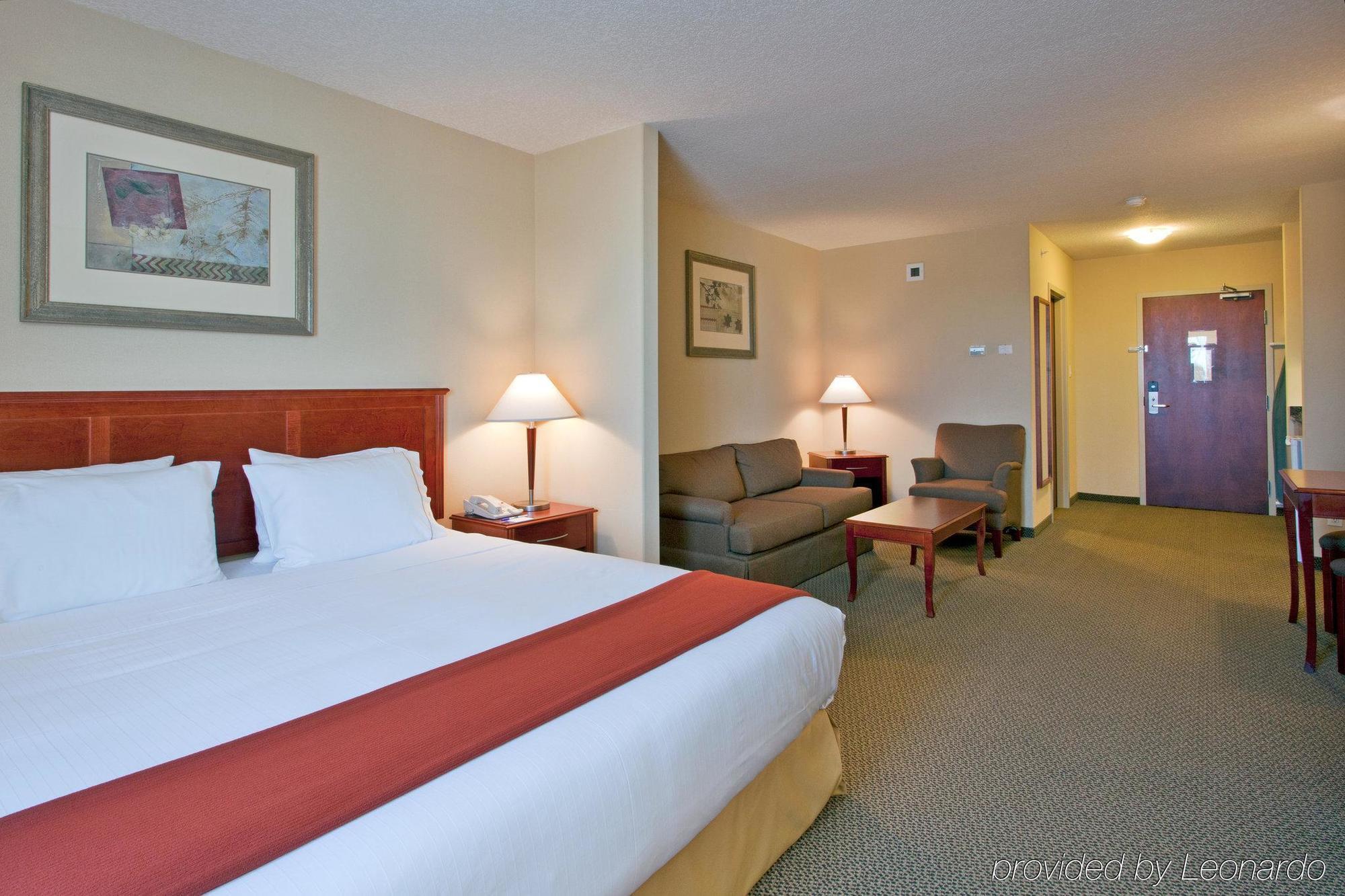 Holiday Inn Express Hotel & Suites Sherwood Park-Edmonton Area By Ihg Eksteriør billede